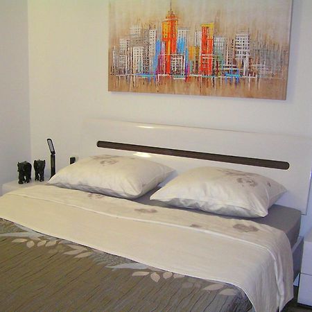 Apartment Bougainvilla Opatija Bagian luar foto