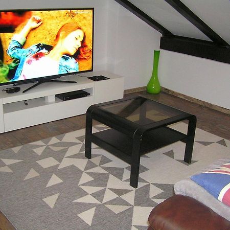 Apartment Bougainvilla Opatija Bagian luar foto