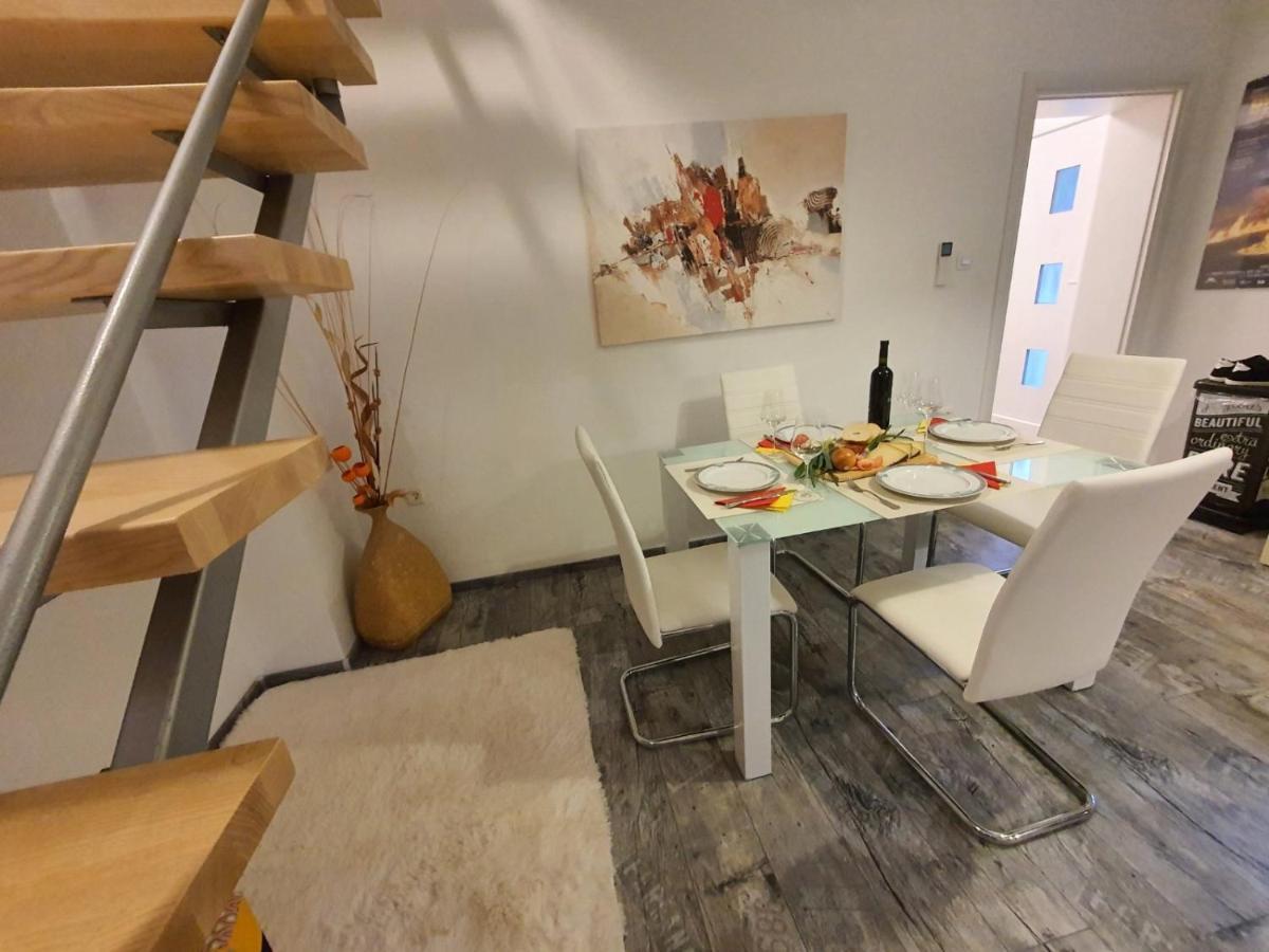Apartment Bougainvilla Opatija Bagian luar foto
