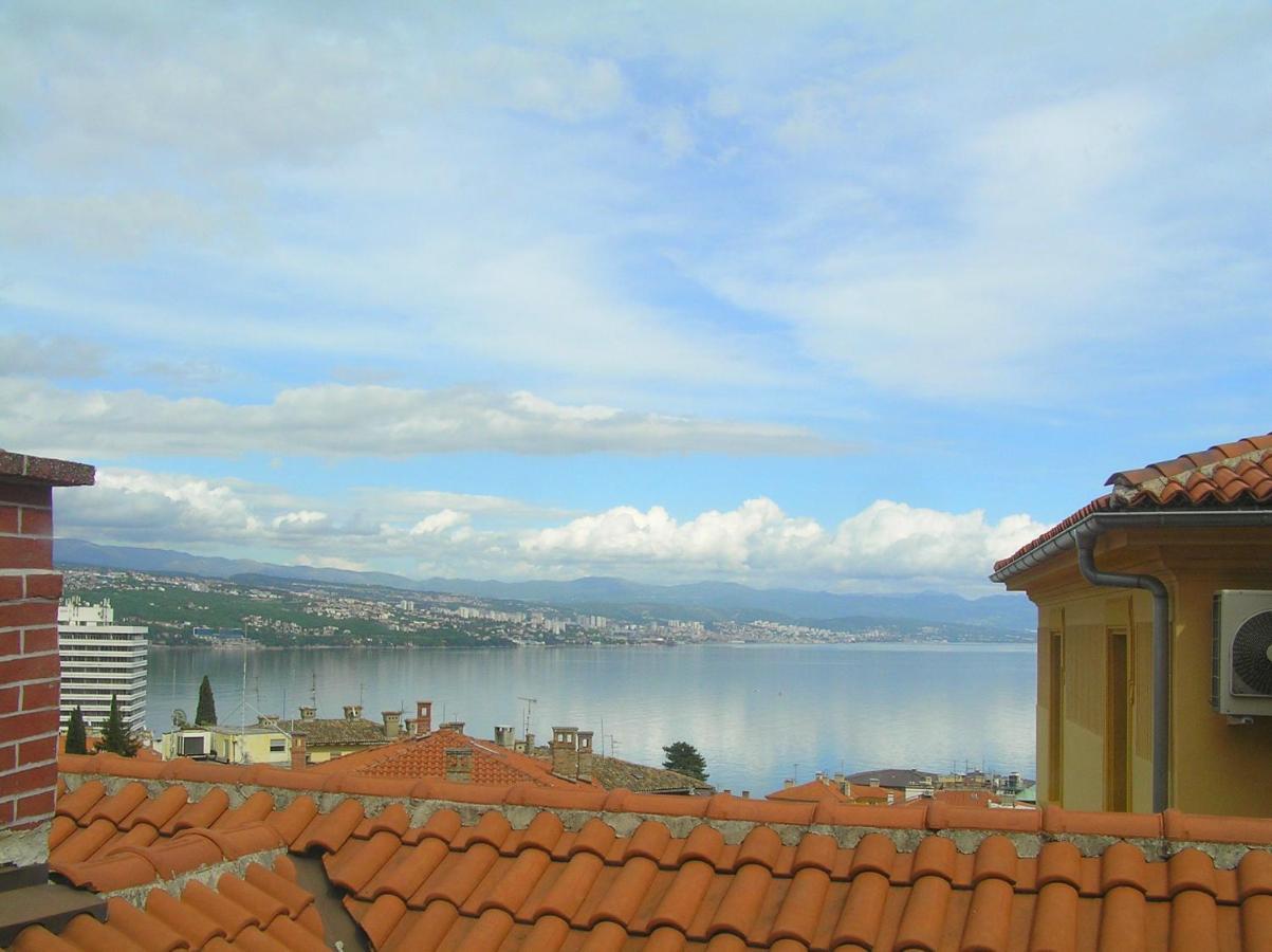 Apartment Bougainvilla Opatija Bagian luar foto